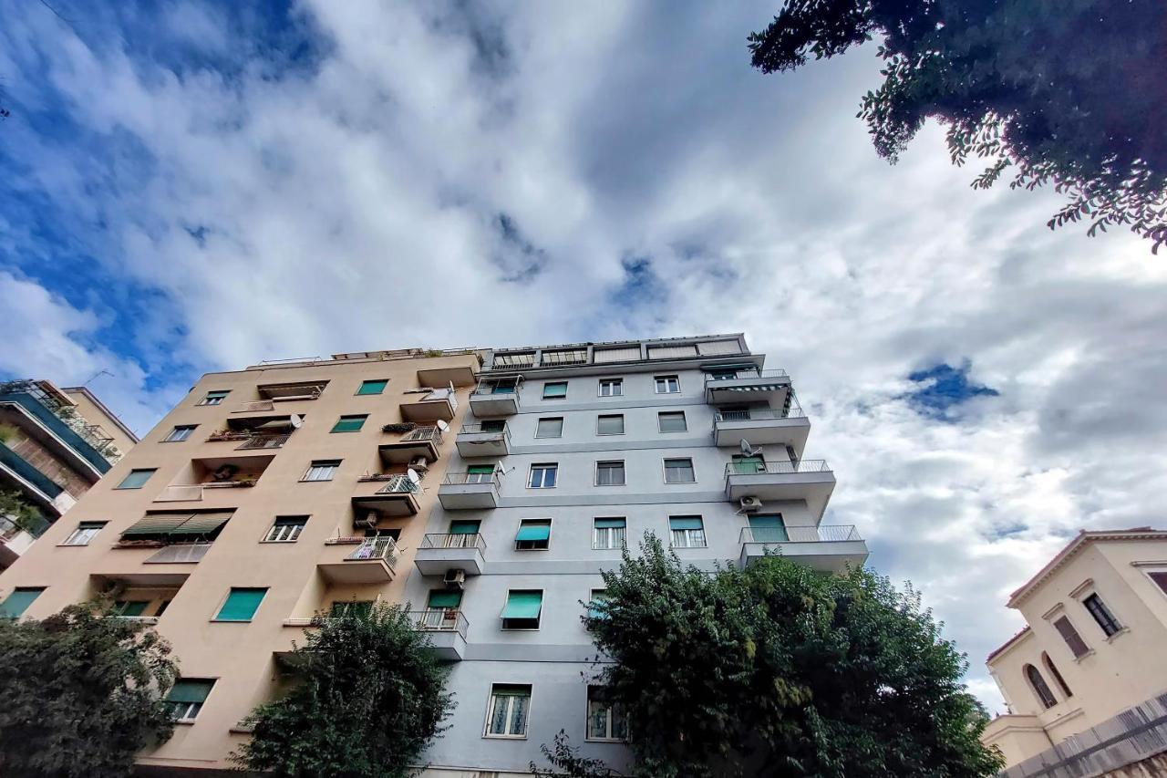 شقة روما  في Da Bea A San Pietro In Via Delle Fornaci 139 المظهر الخارجي الصورة